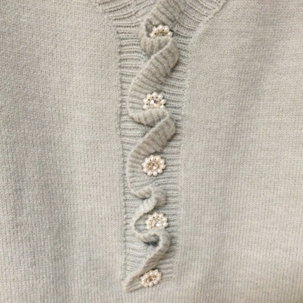 Sweater - Picture 2 of 6